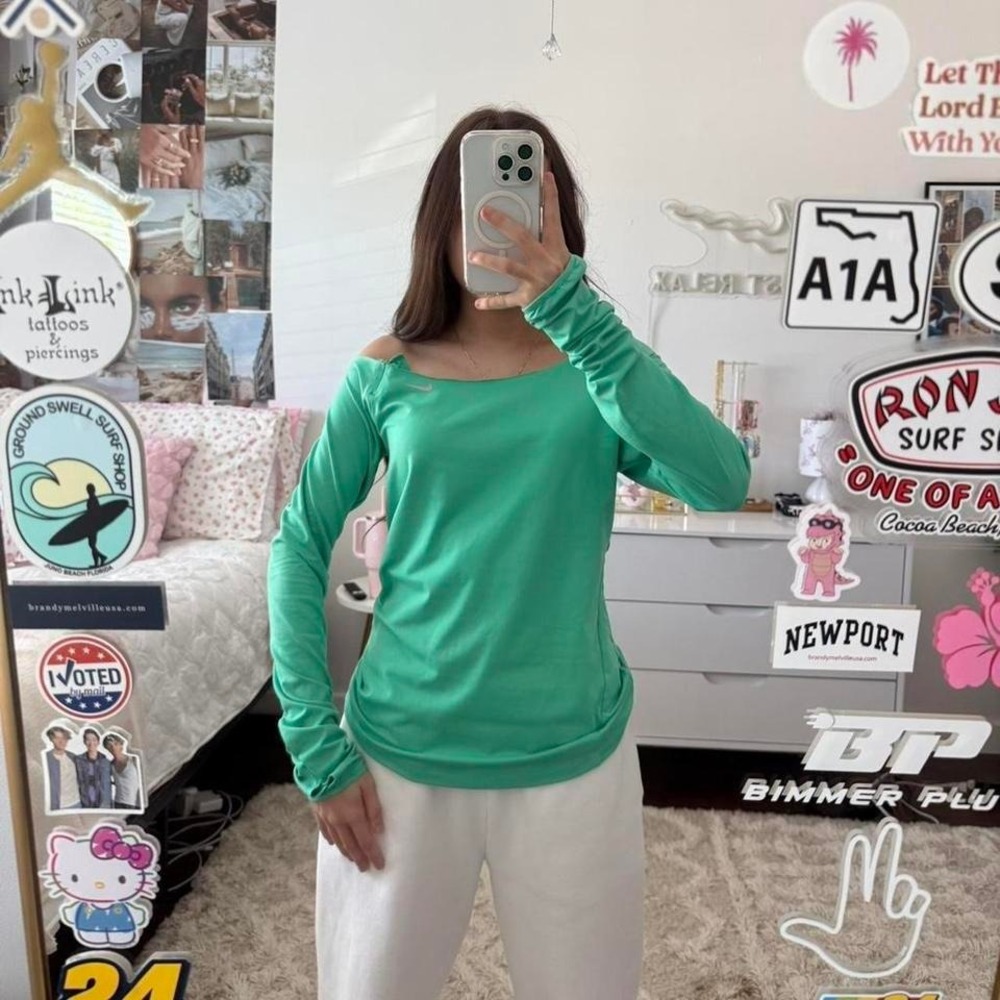 green nike off the shoulder‎ long sleeve top